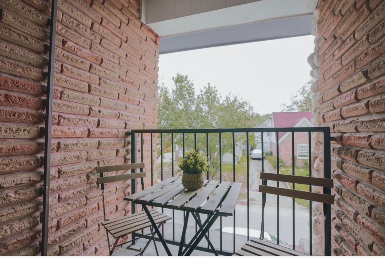 Enticing 1Br Apartment In The Heart Of The Heights Houston Exterior foto